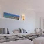 R2 Veronica מלון 3*