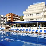 R2 Veronica Hotel 3*