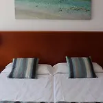 Hotel R2 Veronica 3*