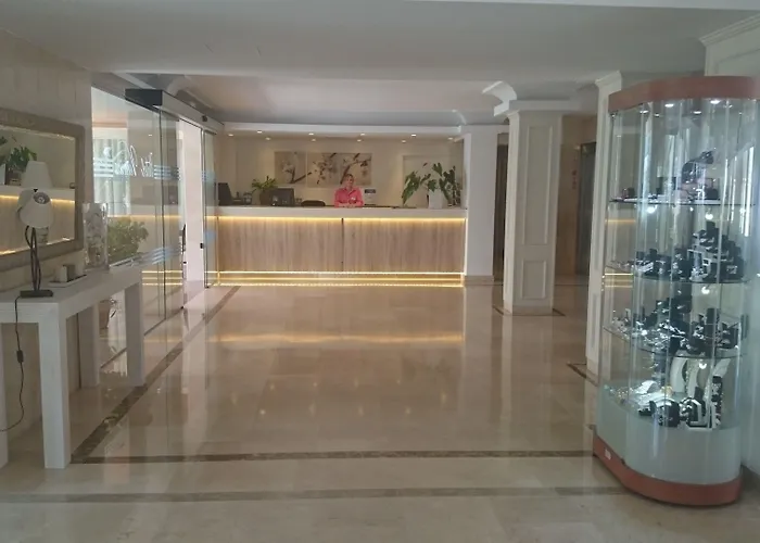 R2 Veronica Cala Millor (Mallorca)