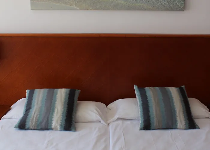 Hotel R2 Veronica 3*