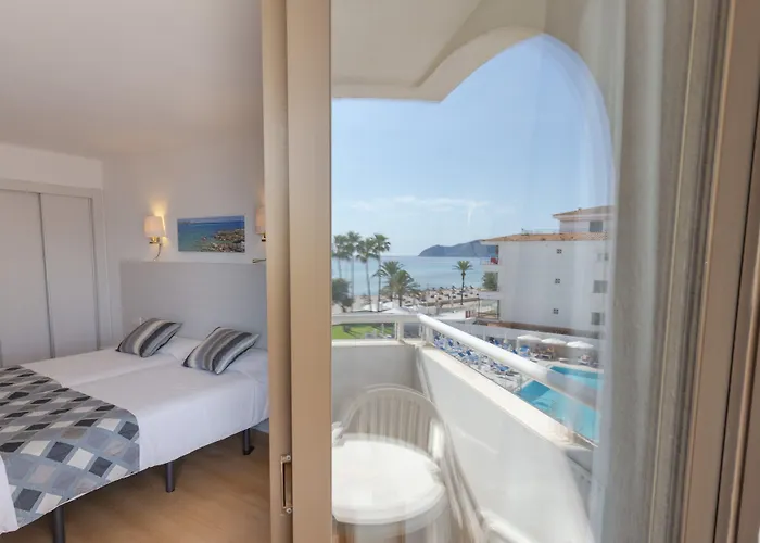 Hotel R2 Veronica 3*