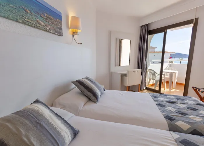 R2 Veronica Cala Millor (Mallorca)